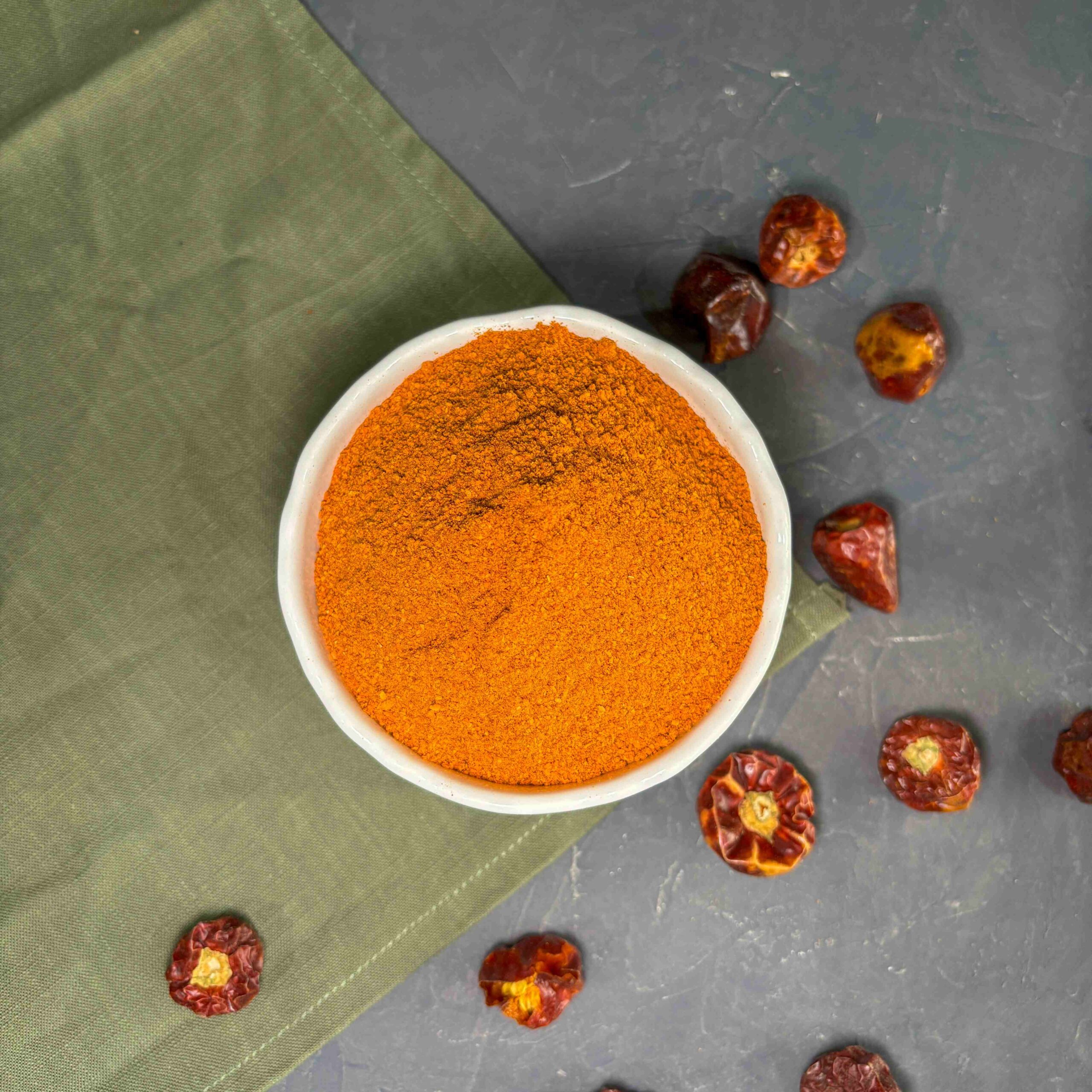 خرید پودر فلفل عنابی