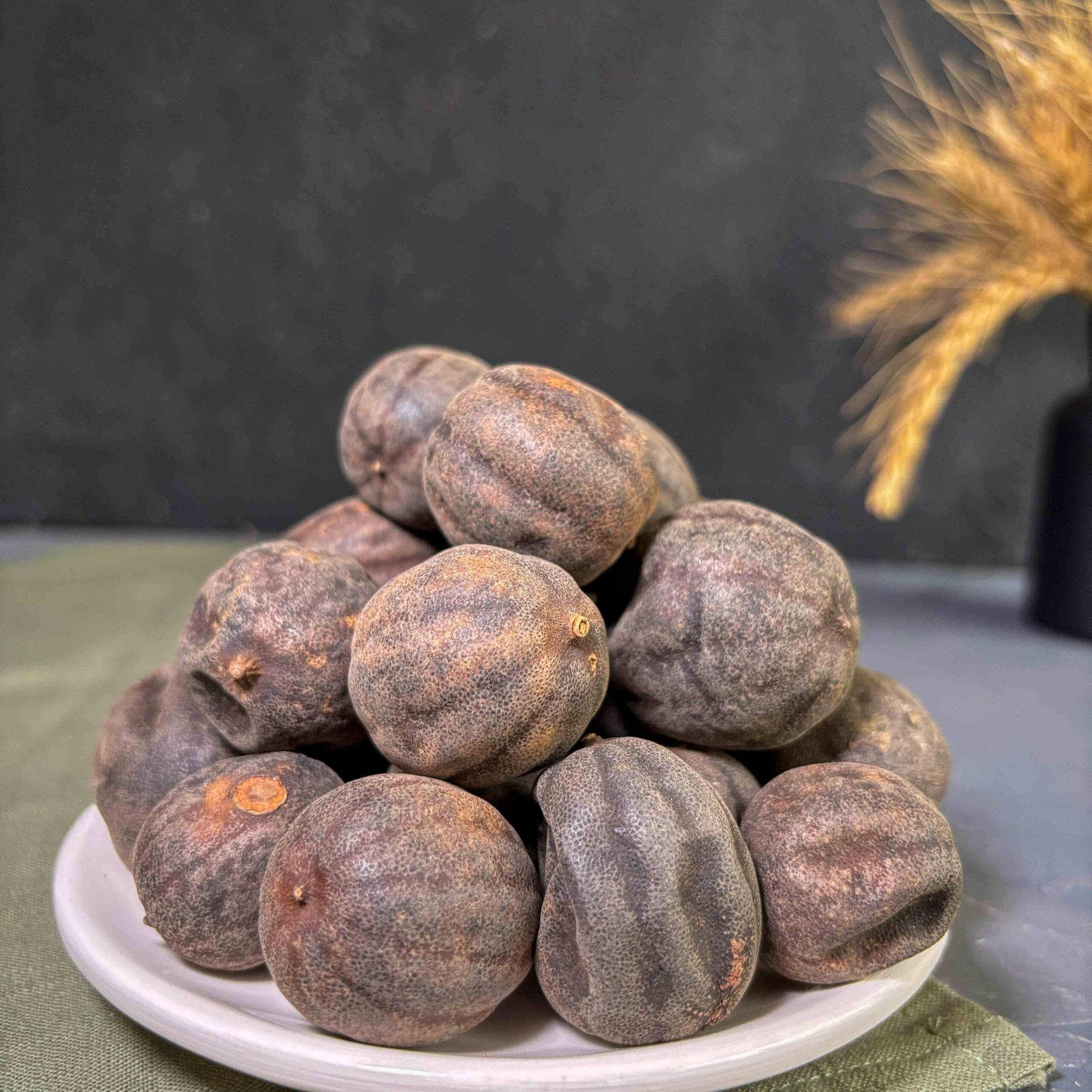 خرید لیمو عمانی سیاه